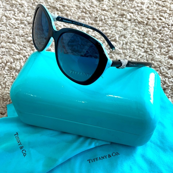 Tiffany & Co. Accessories Tiffany Polarized X Sunglasses Updated